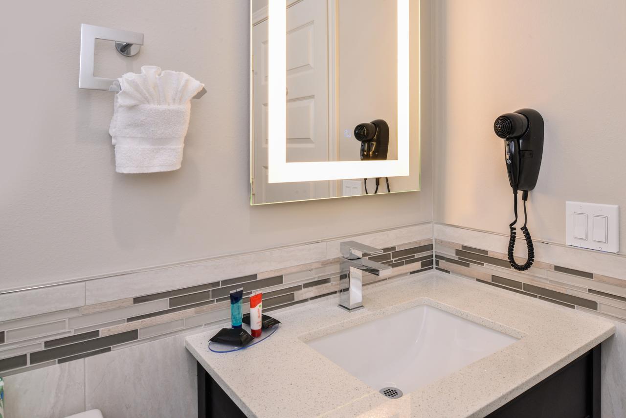 Palace Inn Blue Tomball Parkway Houston Ngoại thất bức ảnh